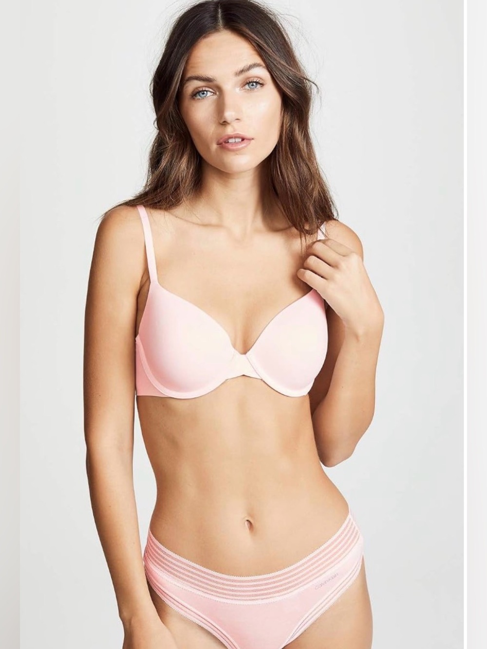 Calvin Klein Women’s Perfectly Fit Lightly Lined T-Shirt Bra Nymph's Thigh 36DDD